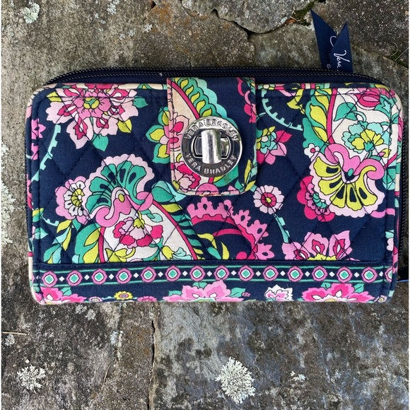 Vera Bradley, large wallet, pedal Paisley - Picture 2 of 11